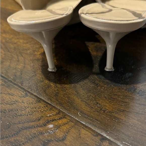 Burberry sling back - Picture 2 of 4